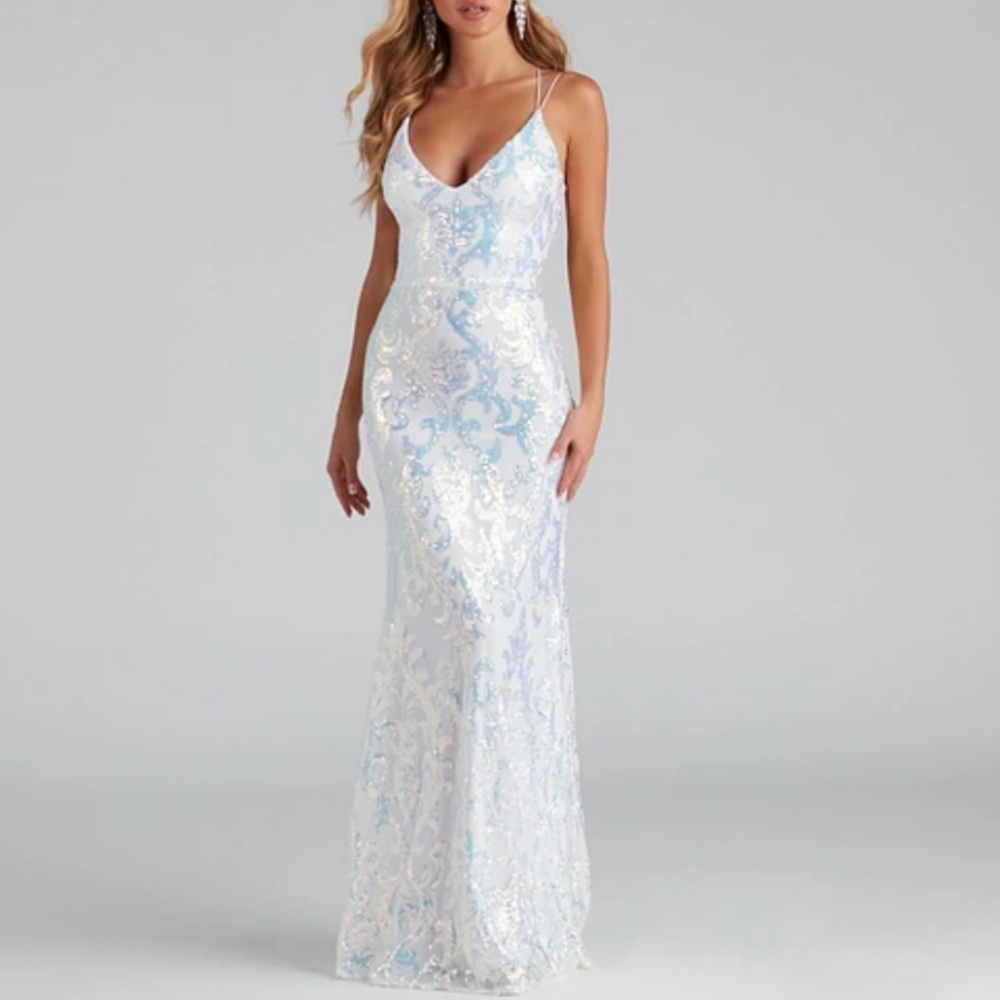 Windsor Luana Formal Open Back Sequin Dress